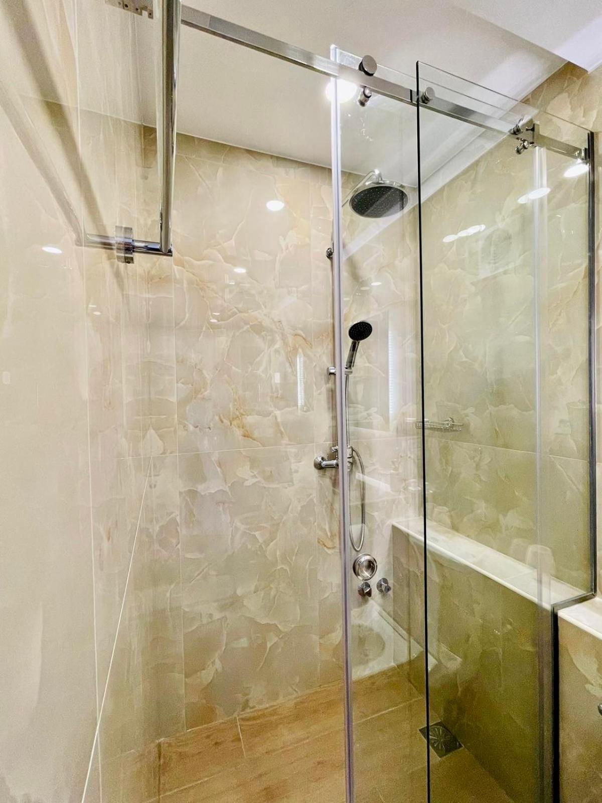 Iris Luxury House Apartament *