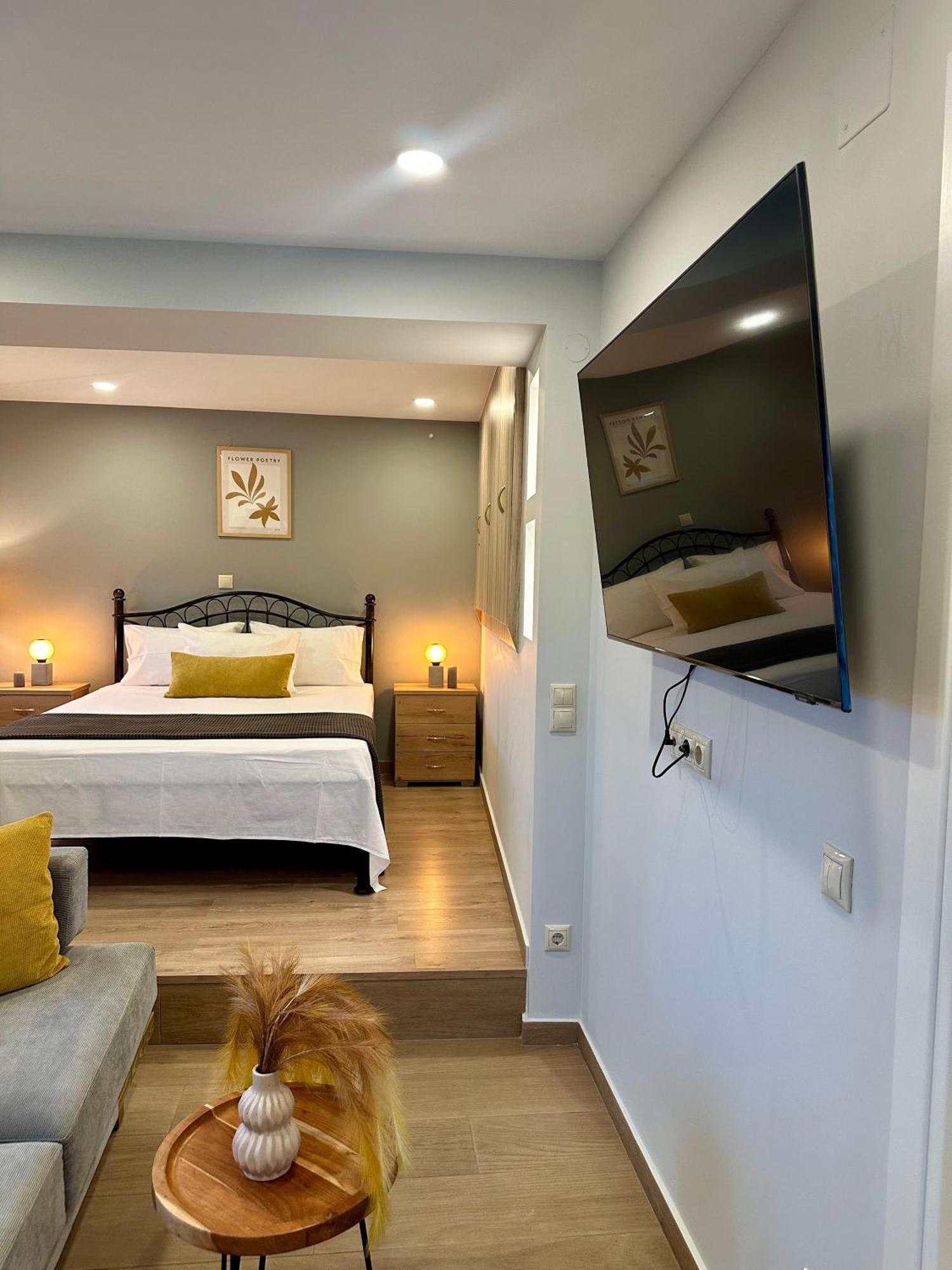 Iris Luxury House Agioi Deka (Corfu)